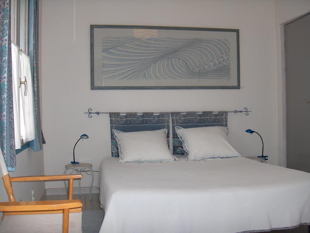 Bed and Breakfast La Genestière Clermont-lʼHérault Esterno foto